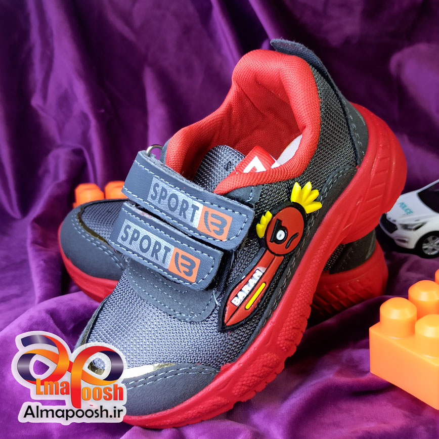 کتونی و کفش بچگانه